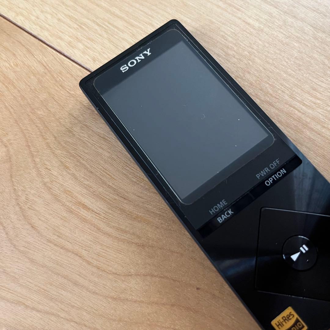WALKMAN NW-A16 カバー付き