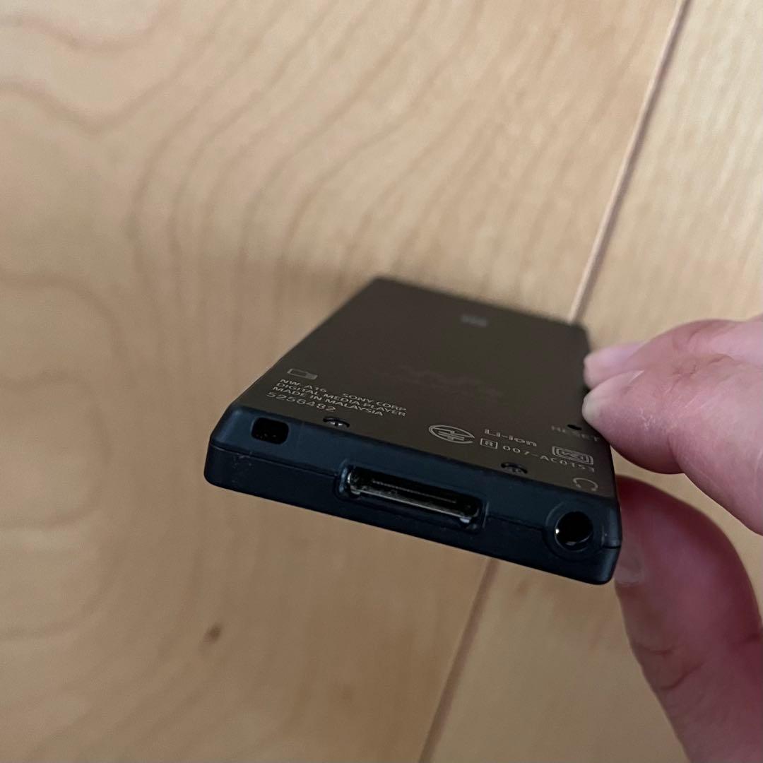 WALKMAN NW-A16 カバー付き