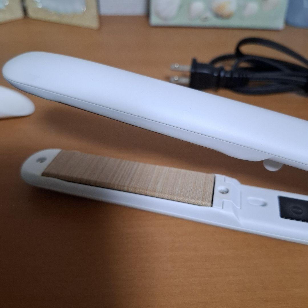 キヌジョ 　絹女　ヘアアイロン