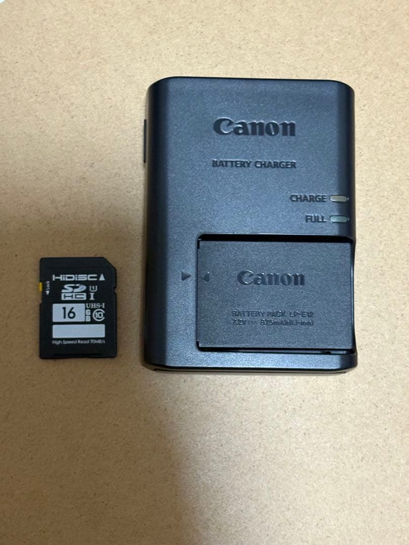 Canon EOS kiss X7 レンズキット 一眼レフカメラ　+バッグ・SD