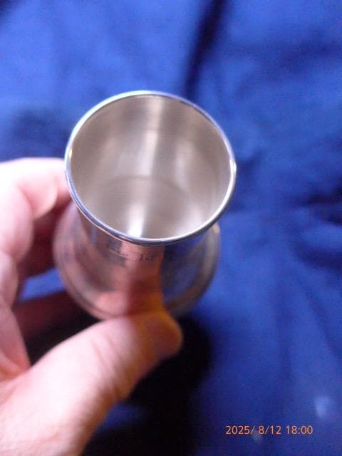 い*み様 未使用　英国の伝統工芸、大きな純銀の香辛料入れです。95g　ホールマー