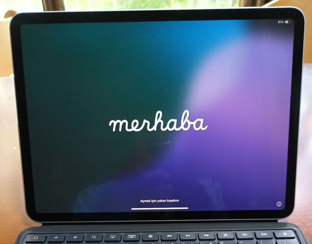 iPad Pro 11インチ 第3世代 128GB キーボードケース セット