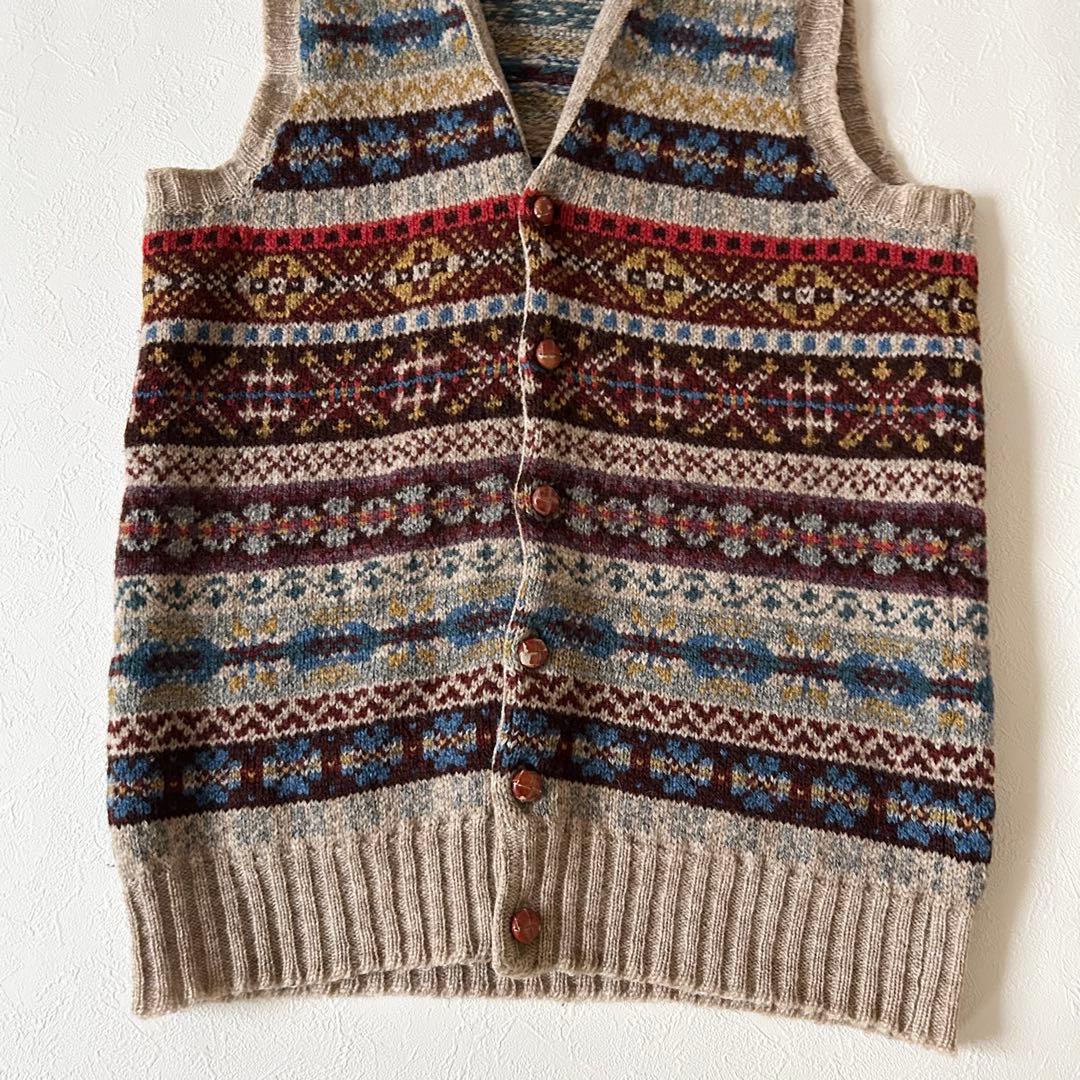 ジャミーソンズ Jamieson’s ニットベスト スコットランド製 総柄