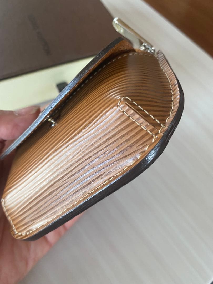 ◆Louis Vuitton エピ ケース 極美品