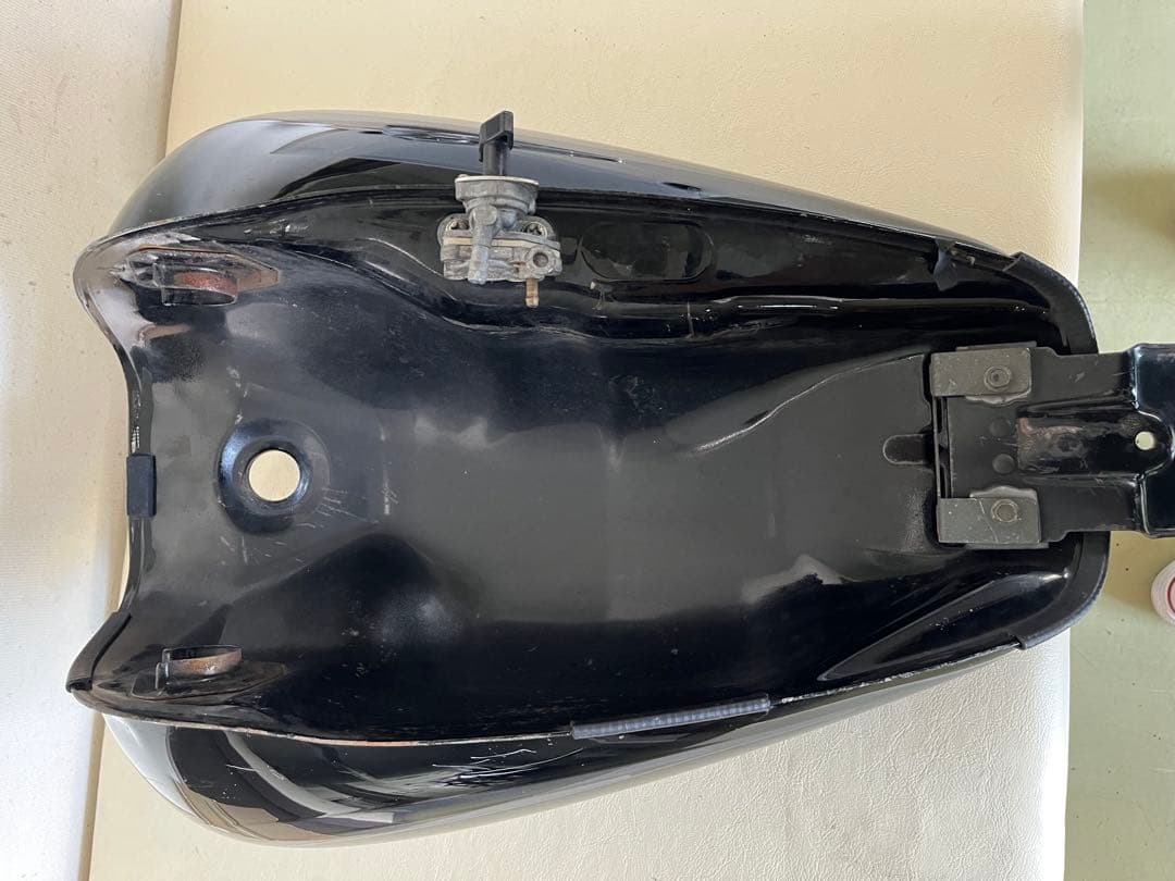 ドラッグスター250 タンク　メーター付き