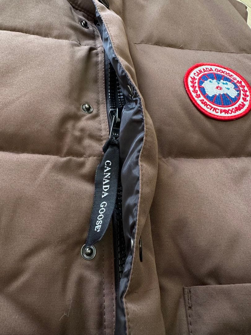   ダウンベスト コヨーテ S/M相当