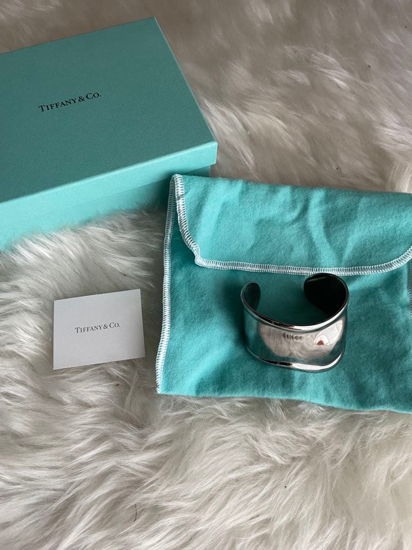 ティファニーTiffany & Co. ボーンカフ　ルテニウム左手用Sほぼ未使用