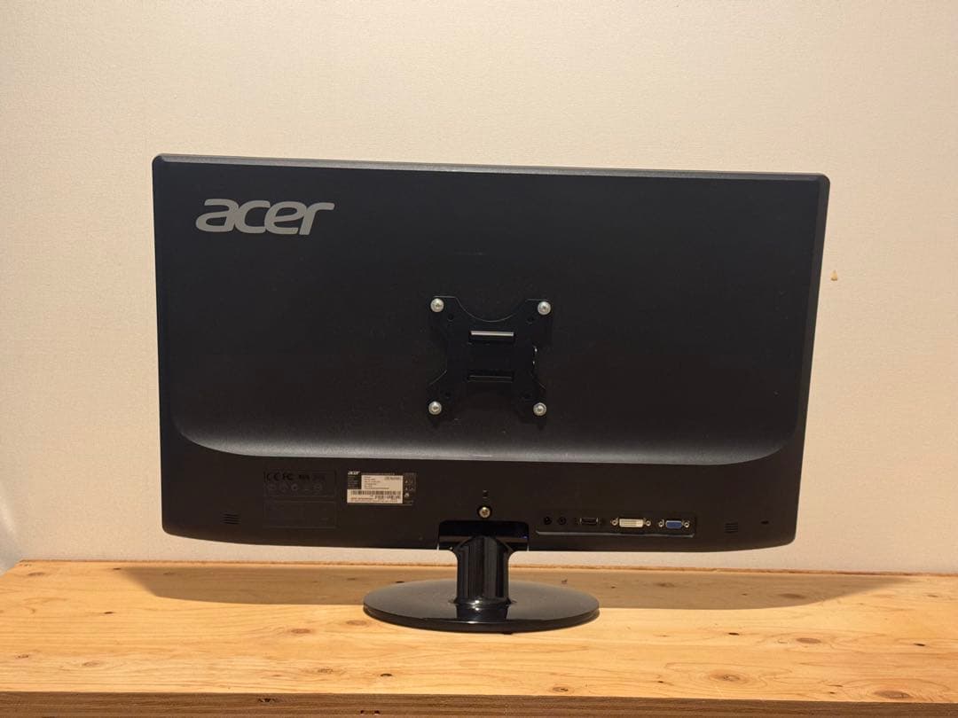 27インチ PCモニター 3台セット（I-O DATA, Acer)