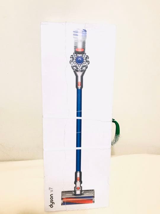 即日発送　ダイソン　v7 サイクロン掃除機　コードレス　SV11FFOLB