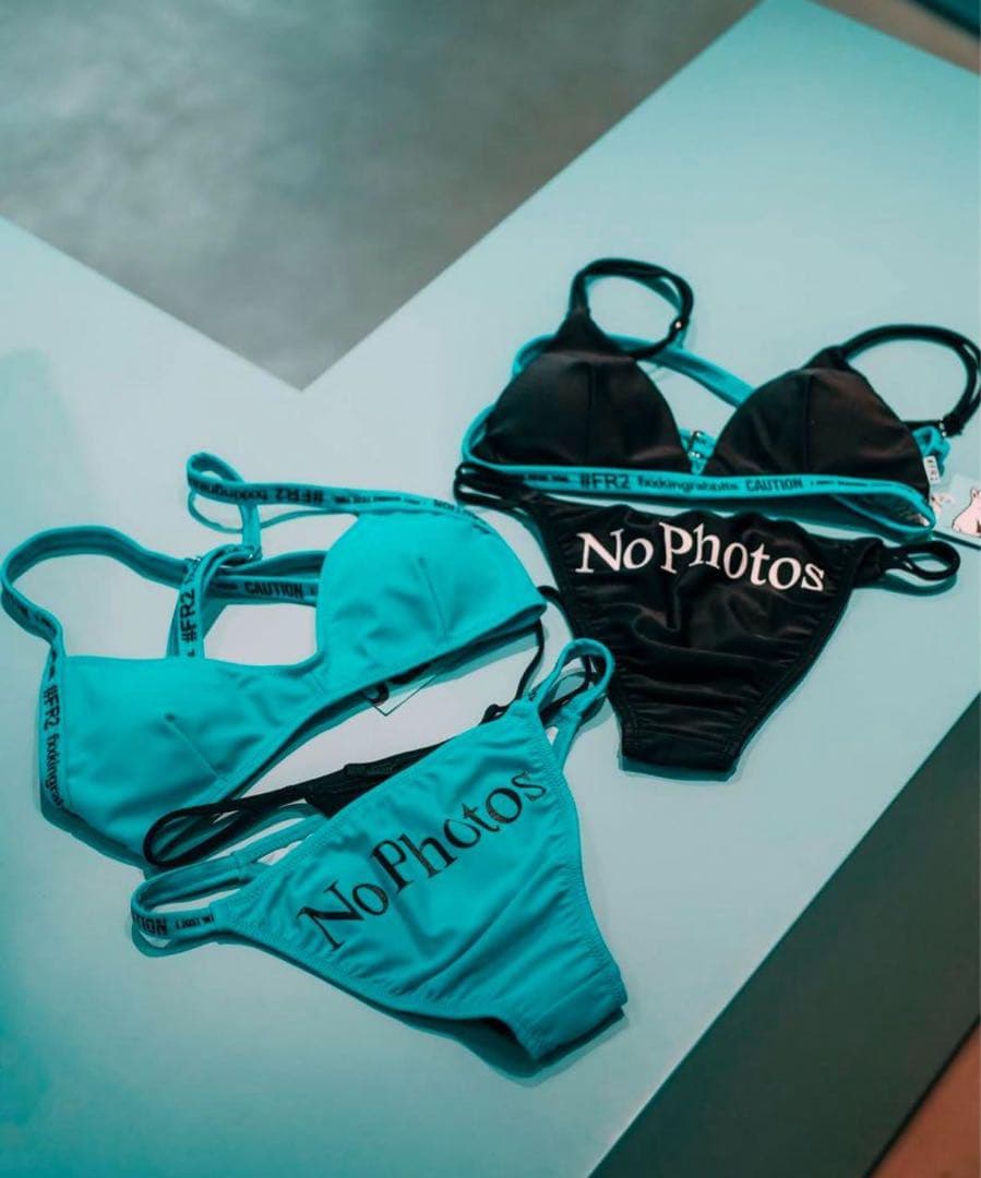 fr2水着月桃　ティファニーブルービキニ