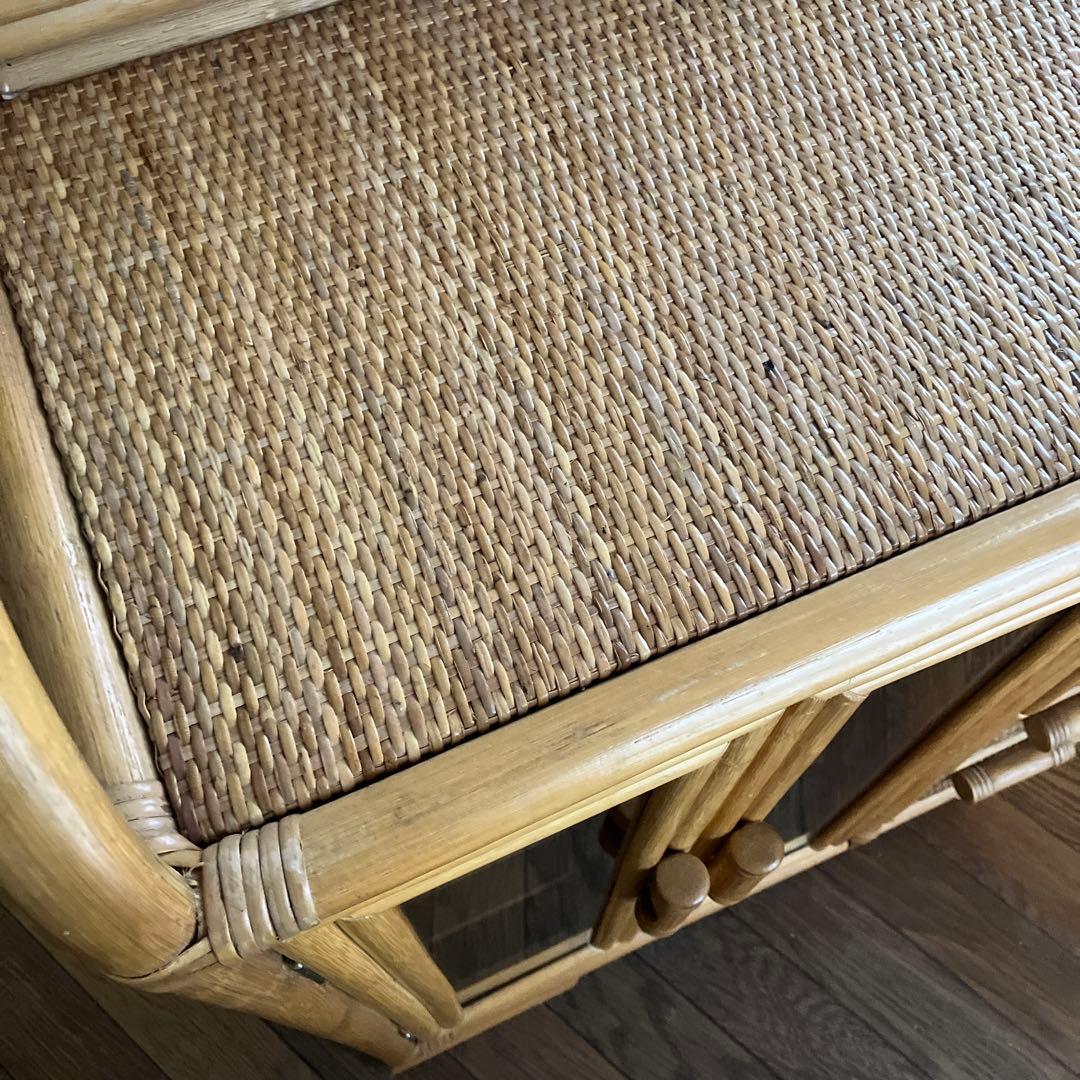 ラタン ガラスキャビネット