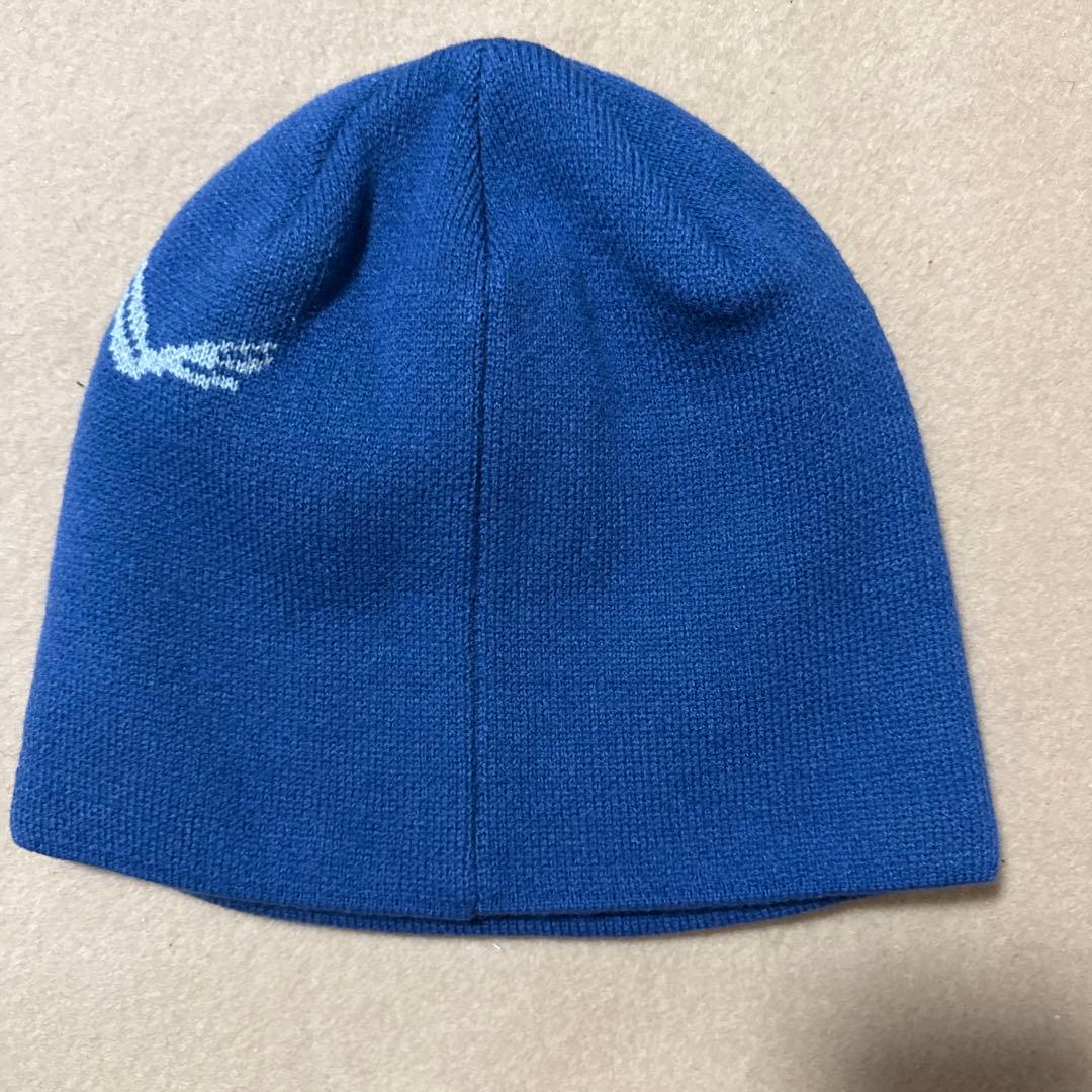 ARC'TERYX 青 ニット帽 ロゴ入り