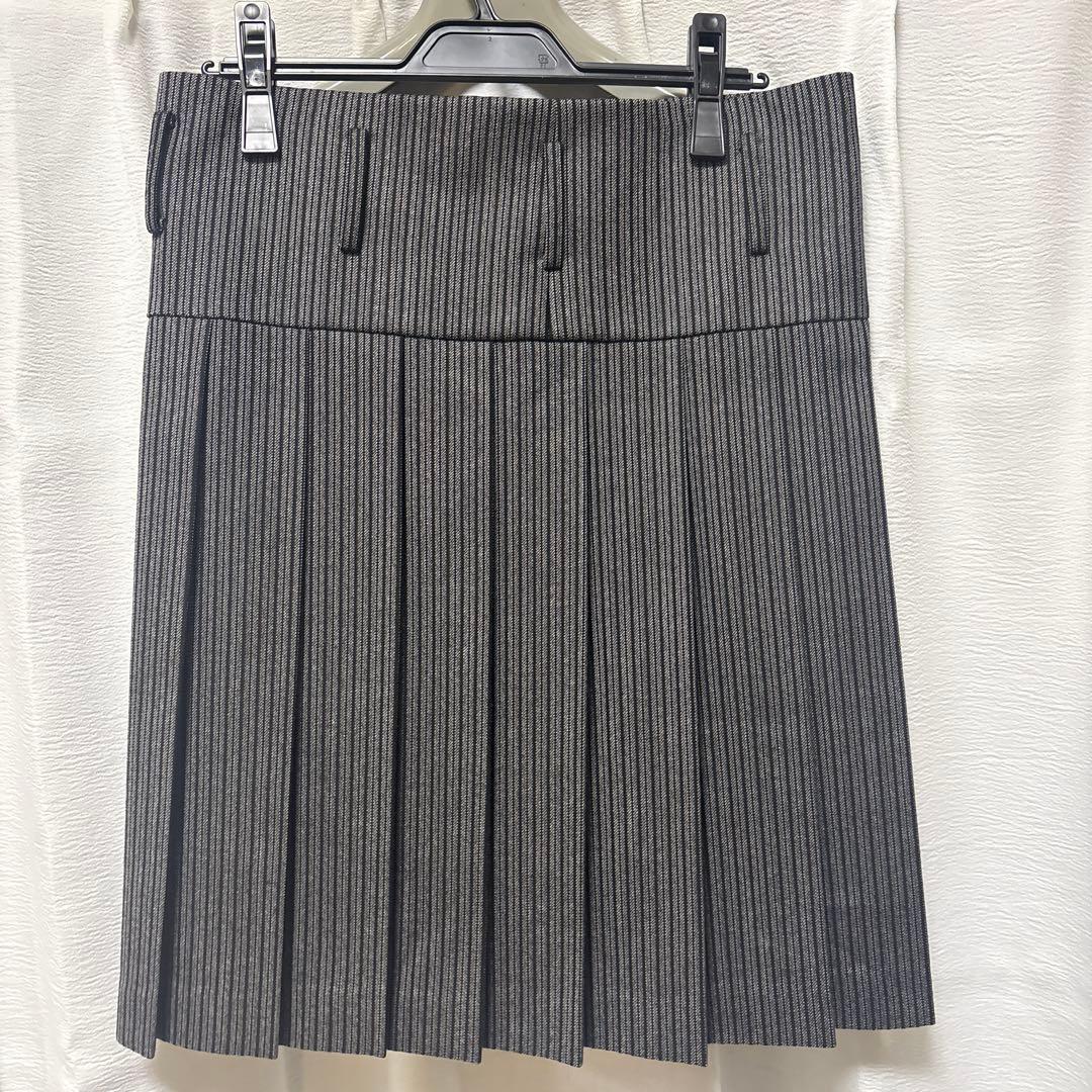 コムデギャルソンオムプリュス グレー プリーツスカート ストライプ柄