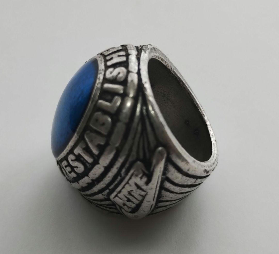 ナイキカレッジリング（激レア）