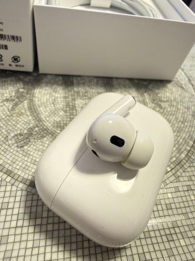 【美品】AirPods Pro（第2世代）