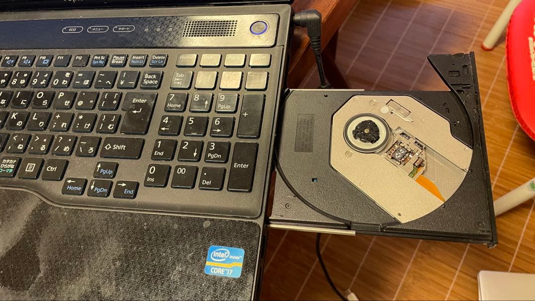 富士通■i7_ SSD512GB■メモリ 16GB_ Office 2019