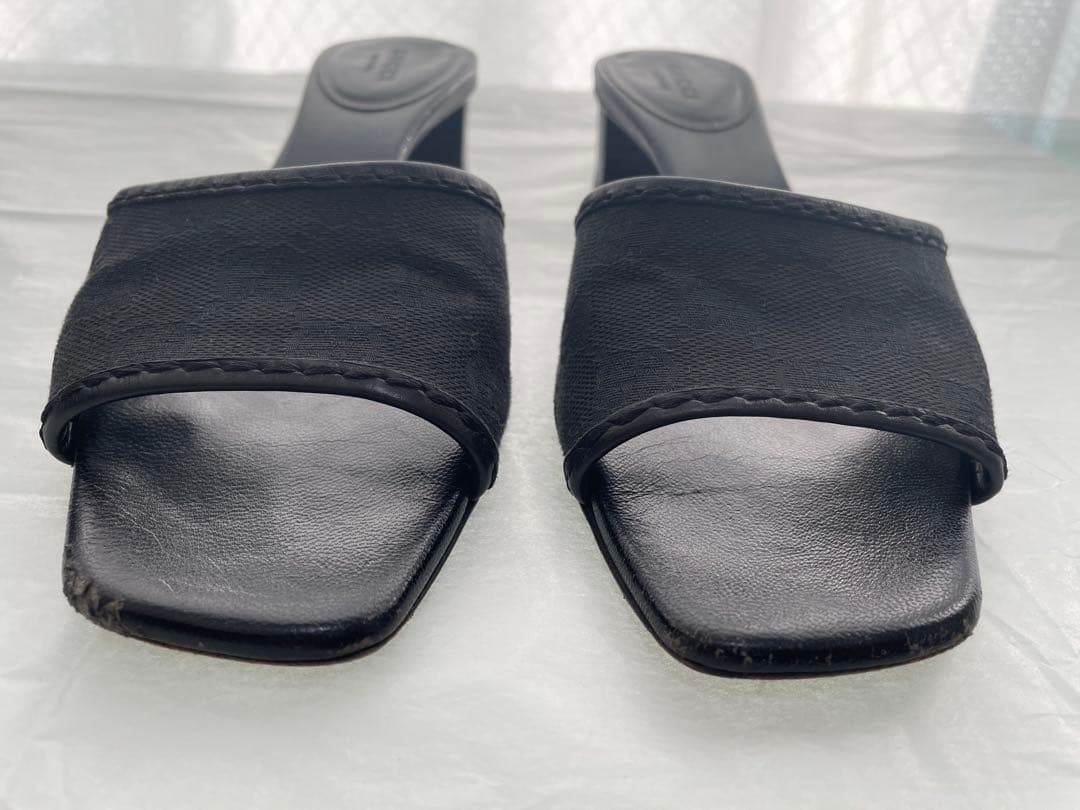 GUCCI グッチ　ミュール　GG柄　ブラック　サンダル　箱袋付き