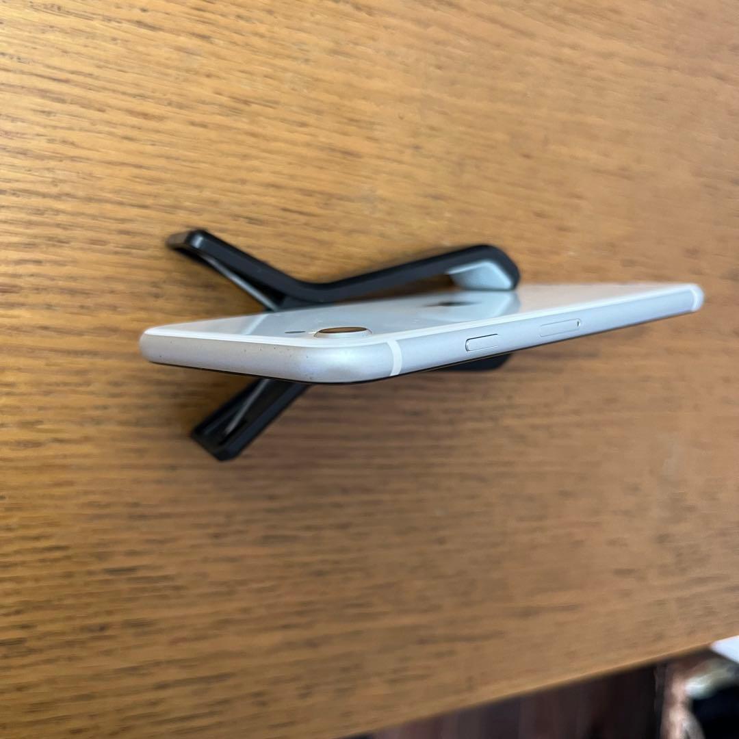 Apple 海外版SIMフリー【美品】iPhone SE2 256GB