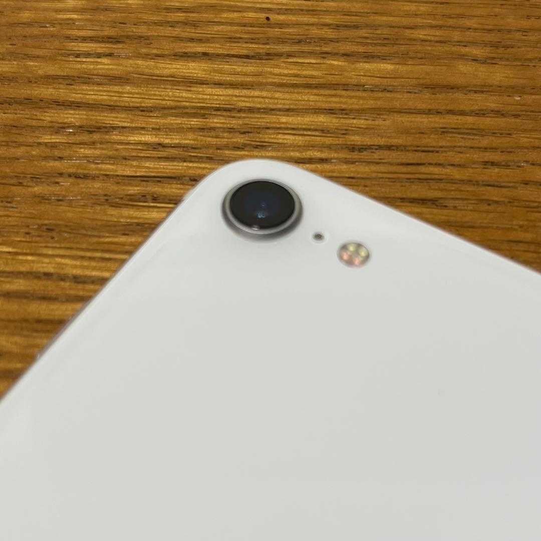 Apple 海外版SIMフリー【美品】iPhone SE2 256GB