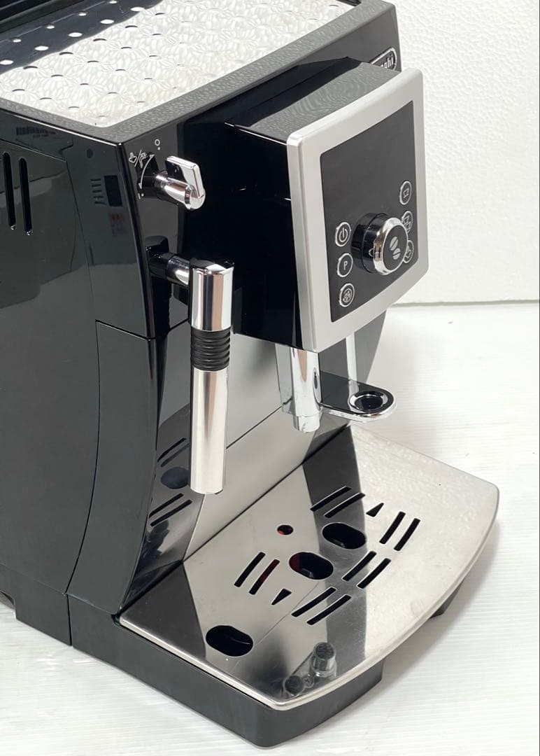 DeLonghi デロンギ　全自動コーヒーマシン マグニフィカS エスプレッソ式