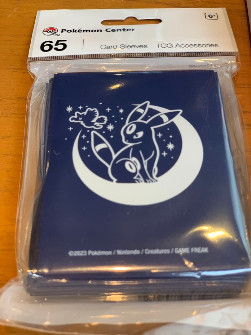 WCS ポケモン　プレイマット　スリーブ　ブラッキー　エーフィ