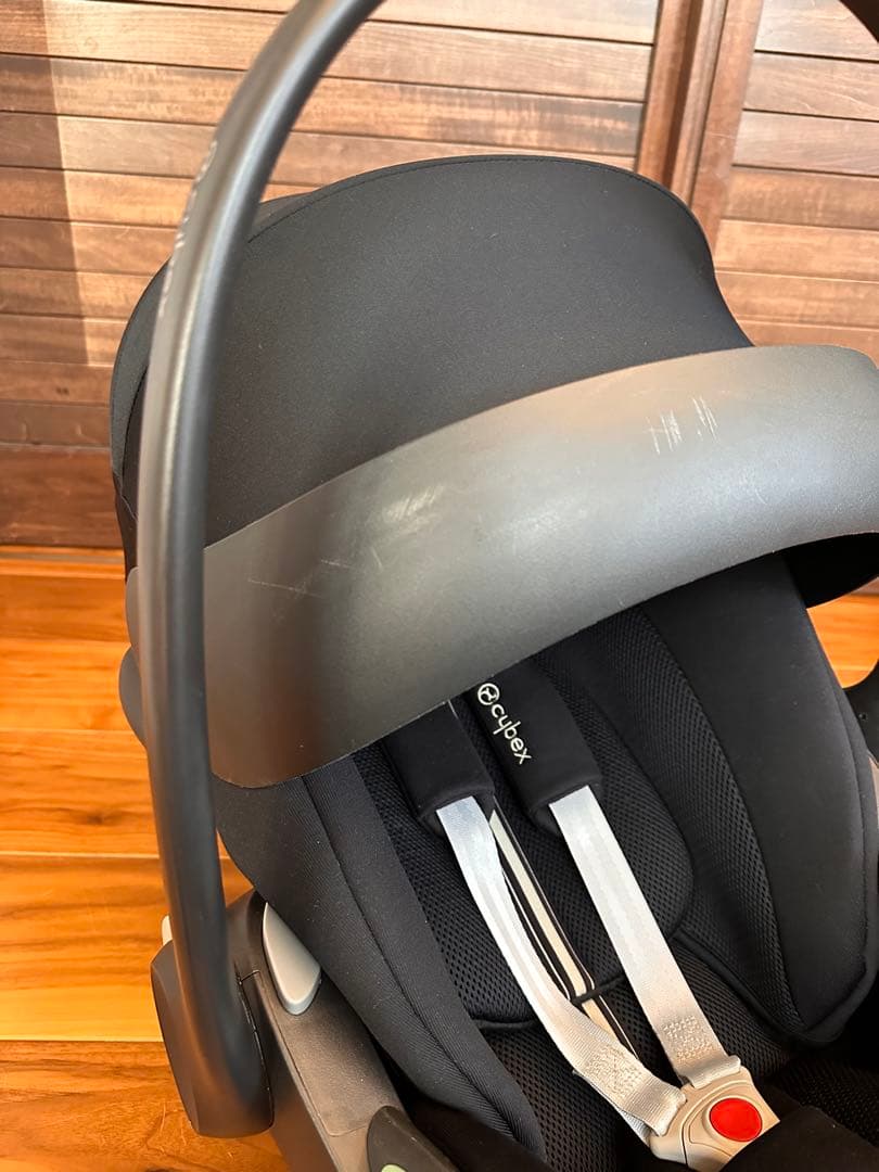 サイベックス クラウドG i-Size ムーンブラック リベルアダプター付き