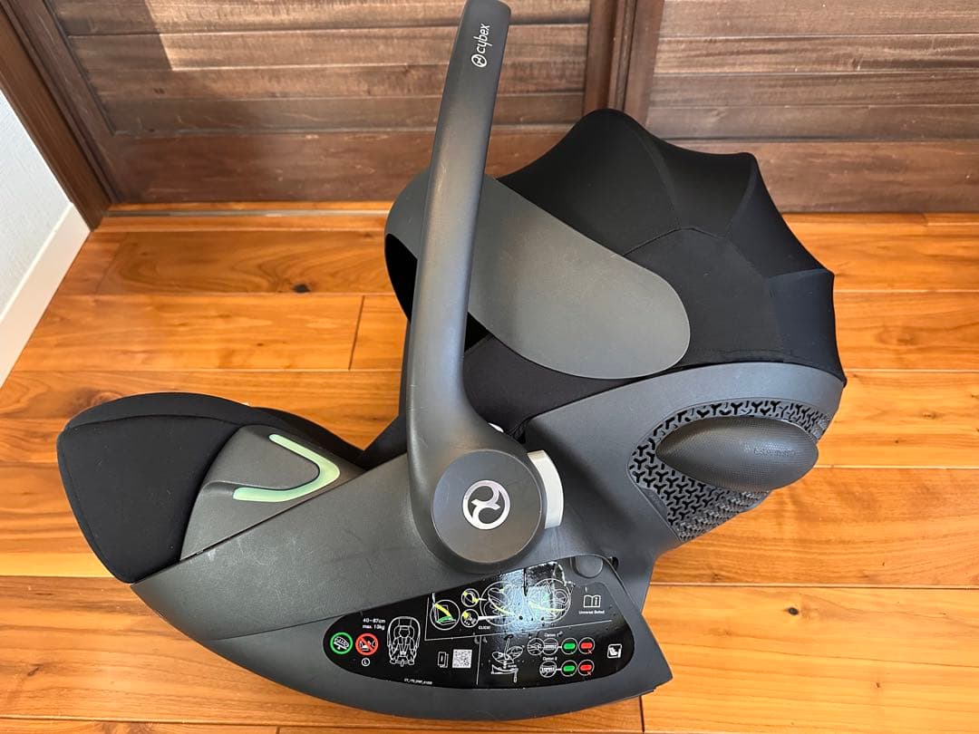 サイベックス クラウドG i-Size ムーンブラック リベルアダプター付き