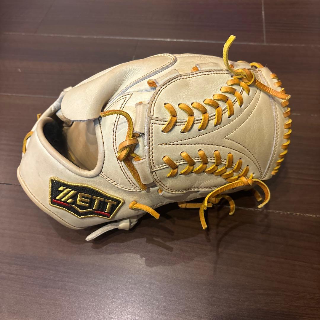 ZETT ピッチャー　グローブ