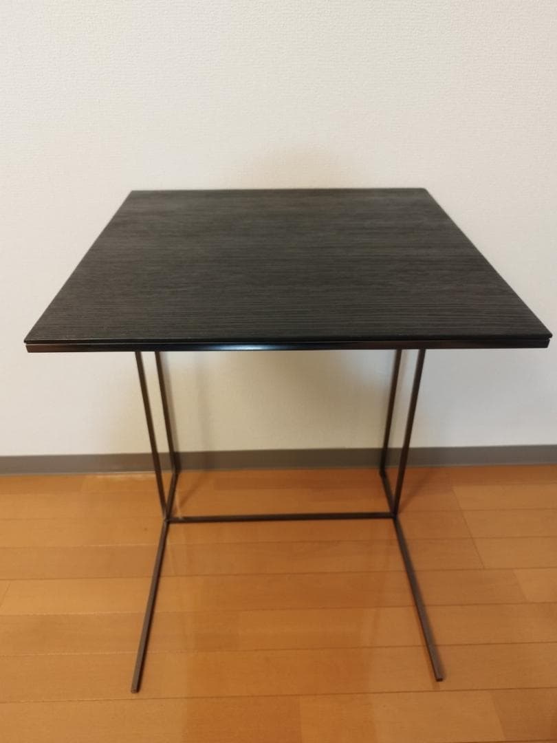 Minotti ミノッティ Leger レジャー サイドテーブル 16万