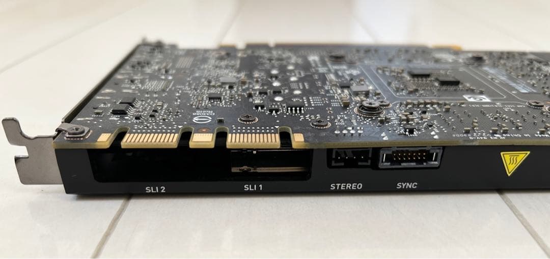 NVIDIA Quadro P4000 8GB グラフィック HP純正 動作品