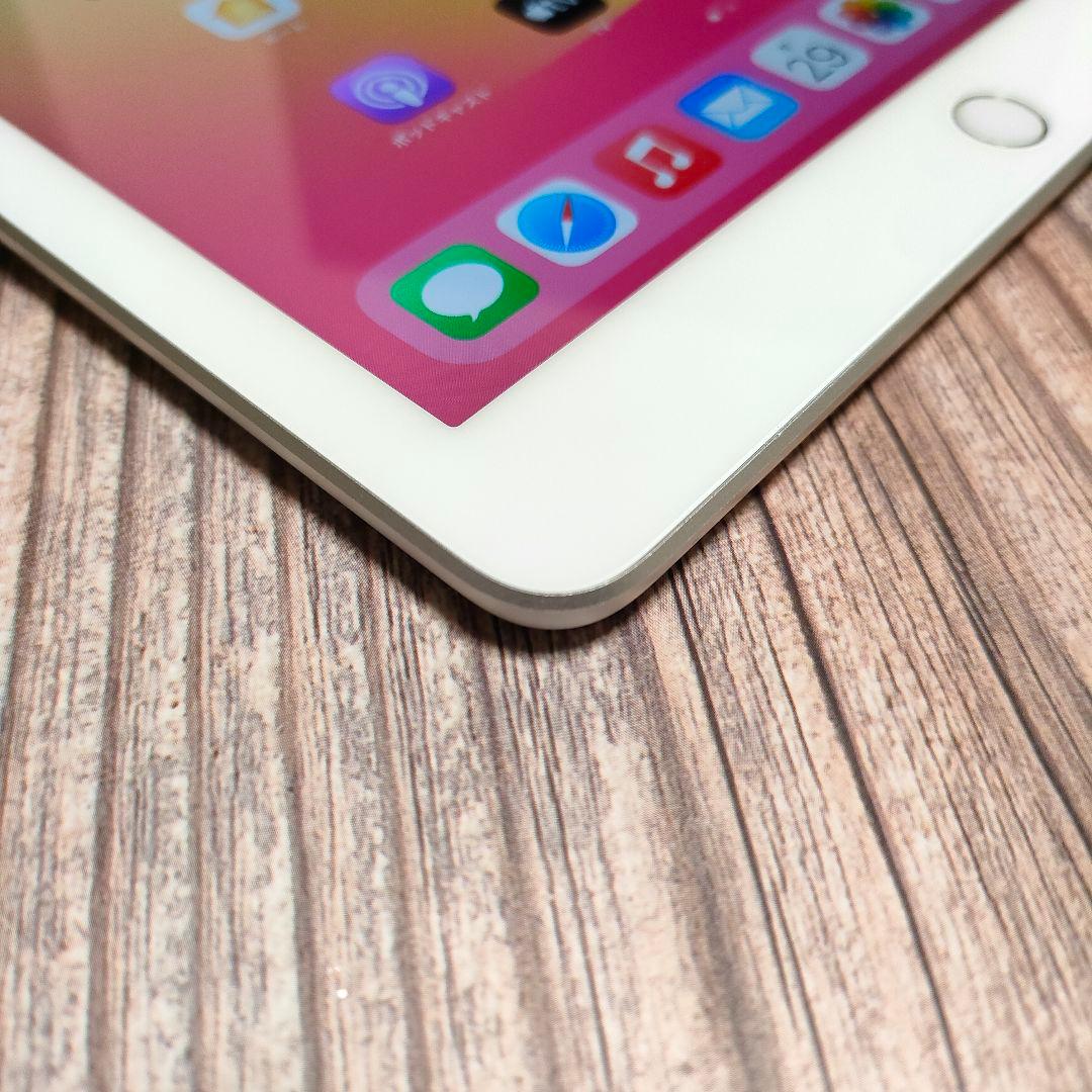 iPad 第6世代 32GB シルバー 美品 バッテリー98%