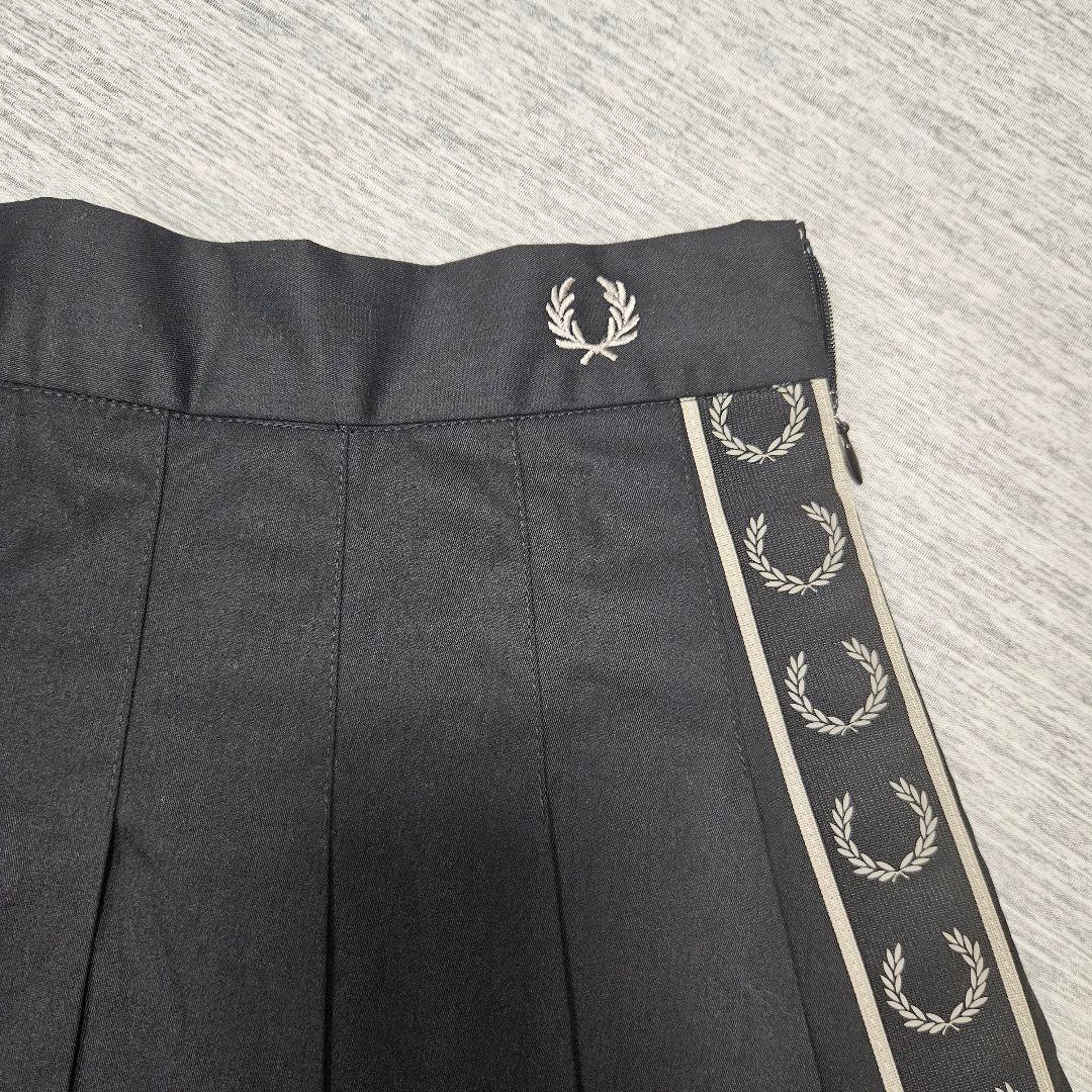 【小島】FRED PERRY × BEAMS プリーツスカート ミニ丈 黒