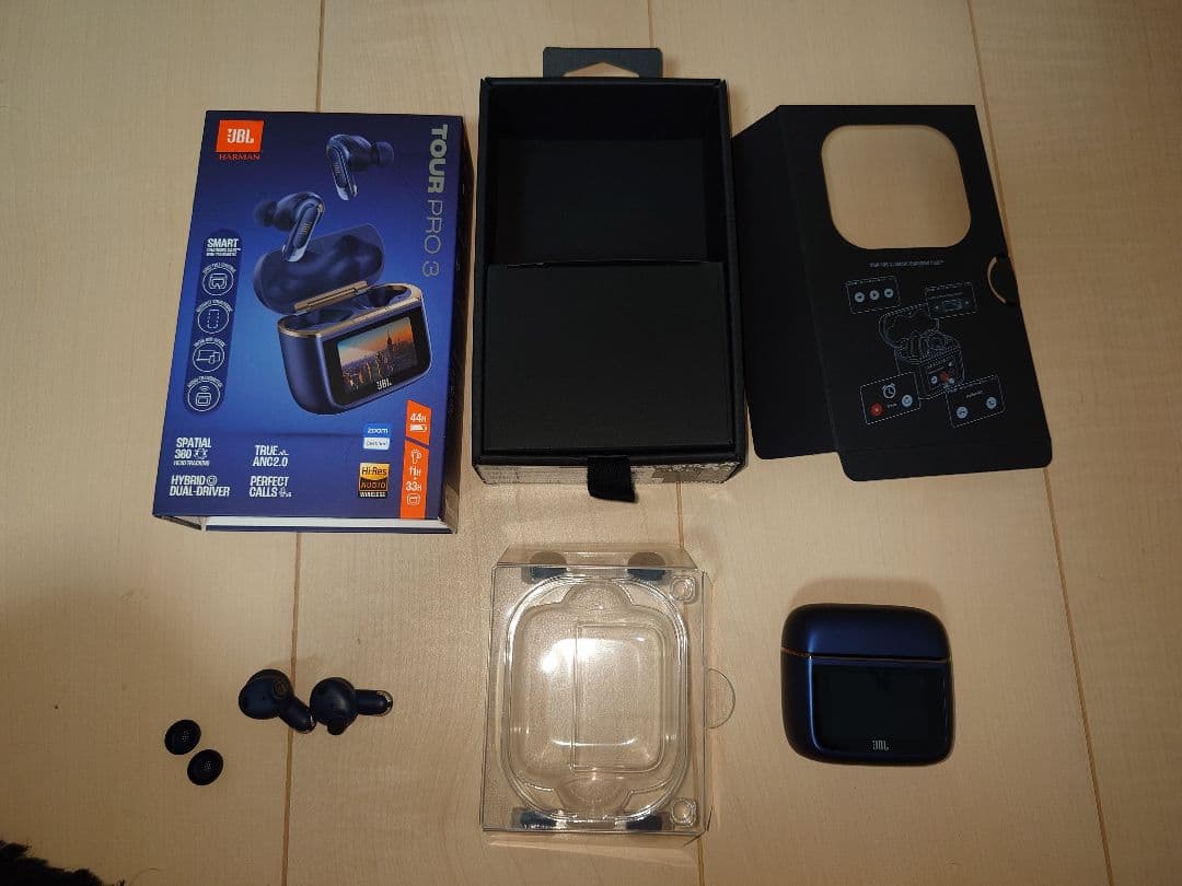 JBL Tour Pro 3 ワイヤレスイヤホン ブラック