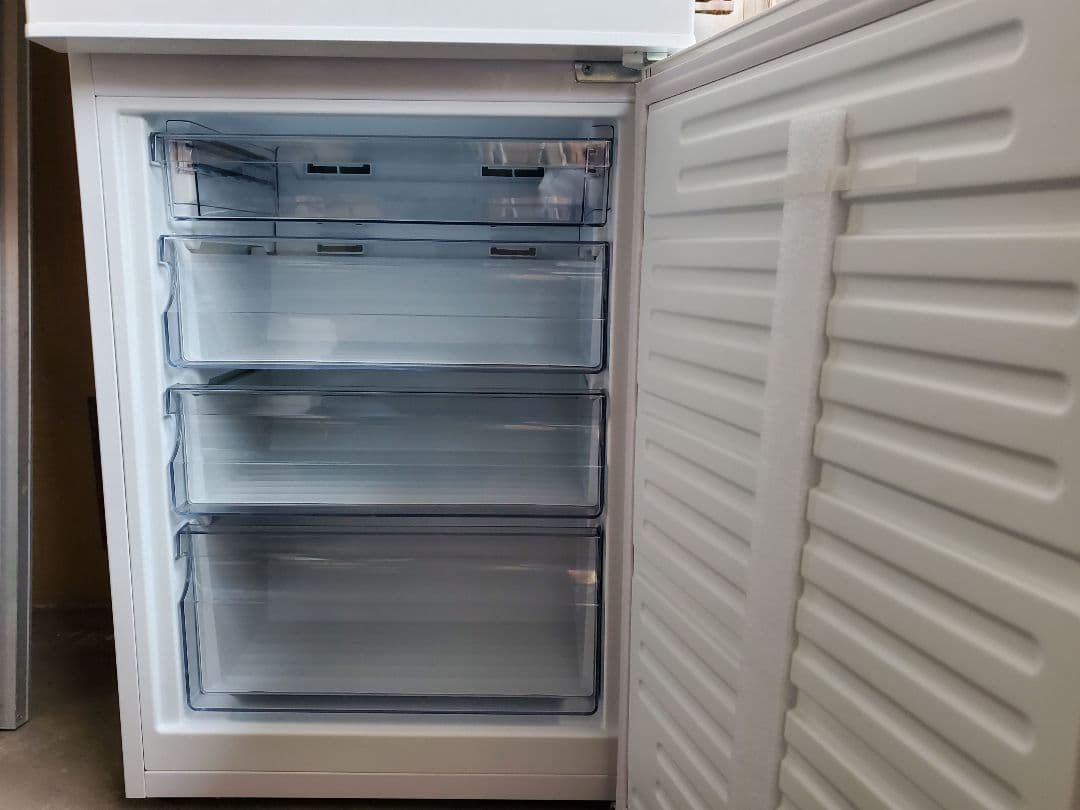 2024年製 2ドア冷凍冷蔵庫 146L