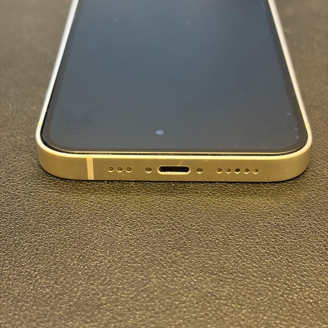 Apple iPhone 13 ホワイト 本体 バッテリー86% 128GB