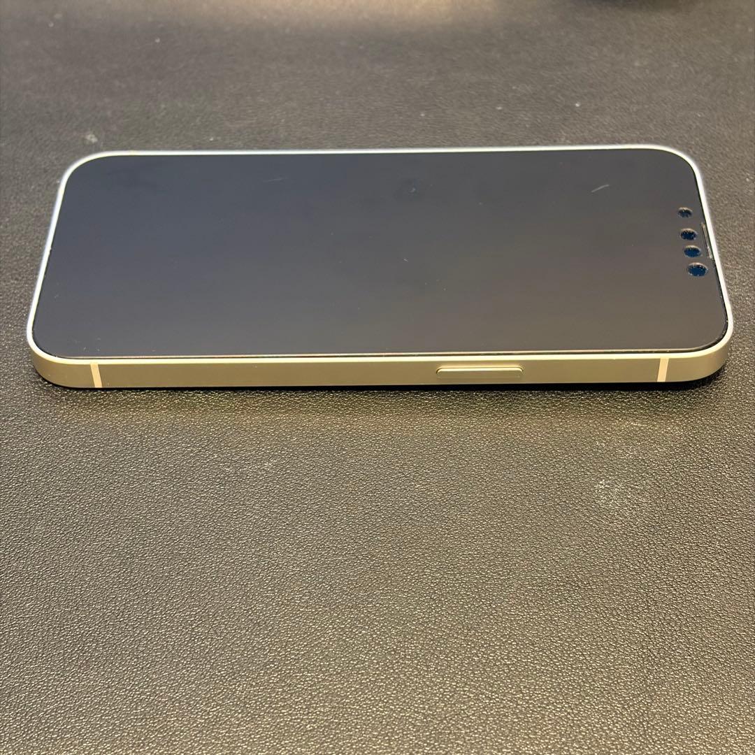 Apple iPhone 13 ホワイト 本体 バッテリー86% 128GB