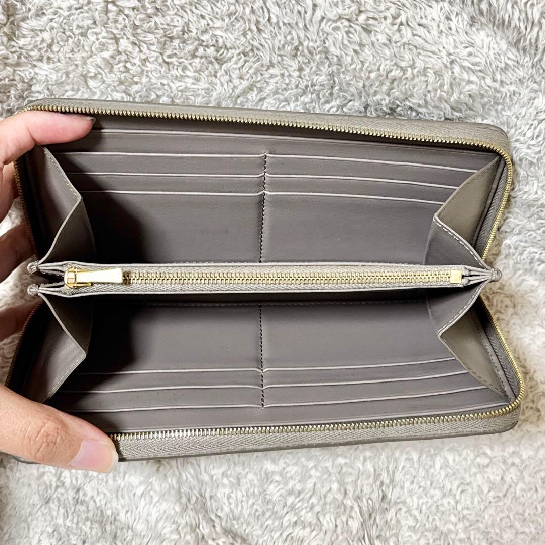 CELINE セリーヌ　長財布　グレージュ色　人気色
