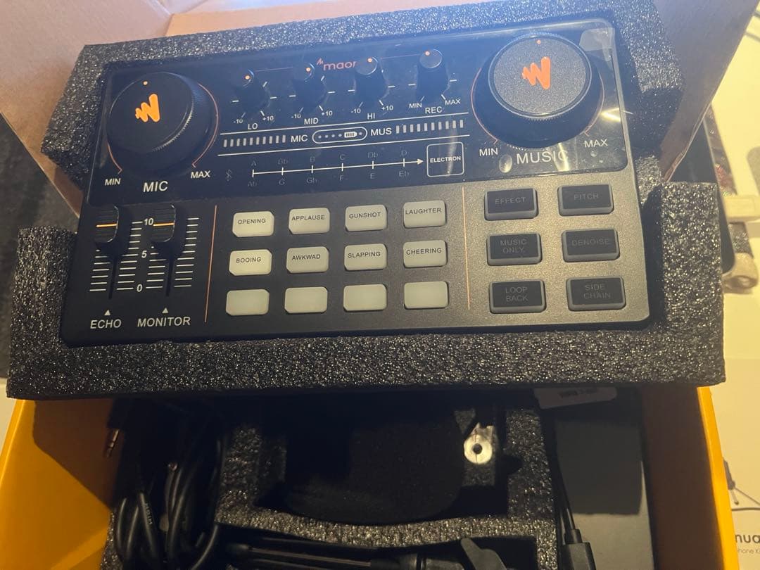 #美品プロフェッショナルオーディオイノベーションMAONOCASTER LITE