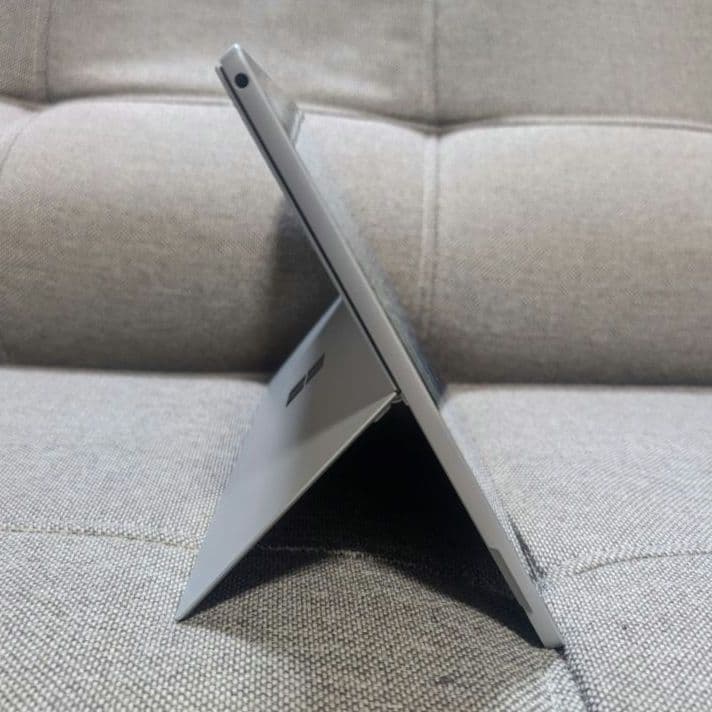 Surface Pro 7 i5 8GB 256GB Office付き