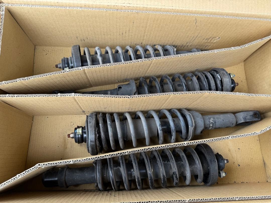 シビックタイプＲ　EK9 純正サスペンション