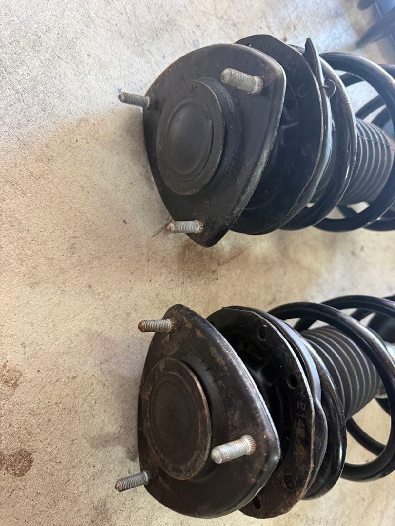 プロボックス　50系　KYBニューSR 純正スプリング【抜け無し】年内限定値引中