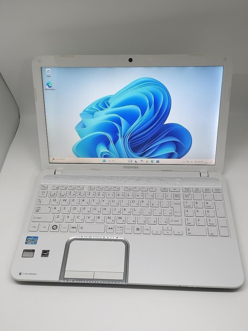 【東芝】爆速 Corei7/新品SSD256GB 15.6 ノートパソコンA11