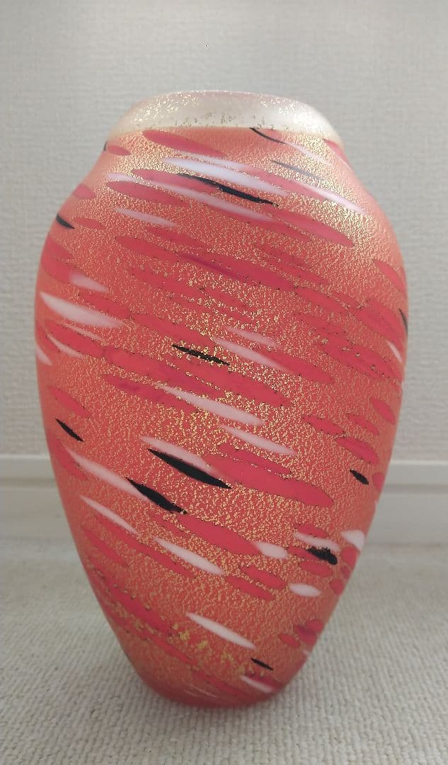 岩田久利　金彩　花瓶　花器　フラワーベース　高さ22cm 赤 青