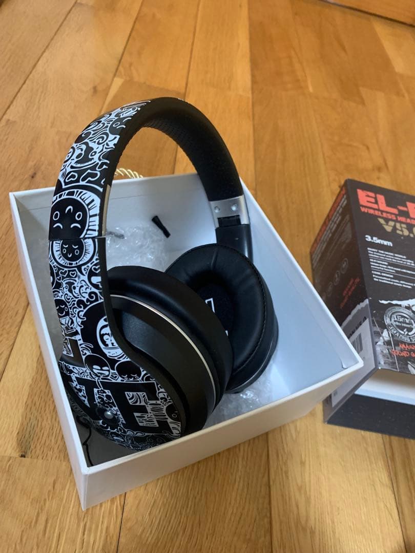 Bluetoothヘッドホン