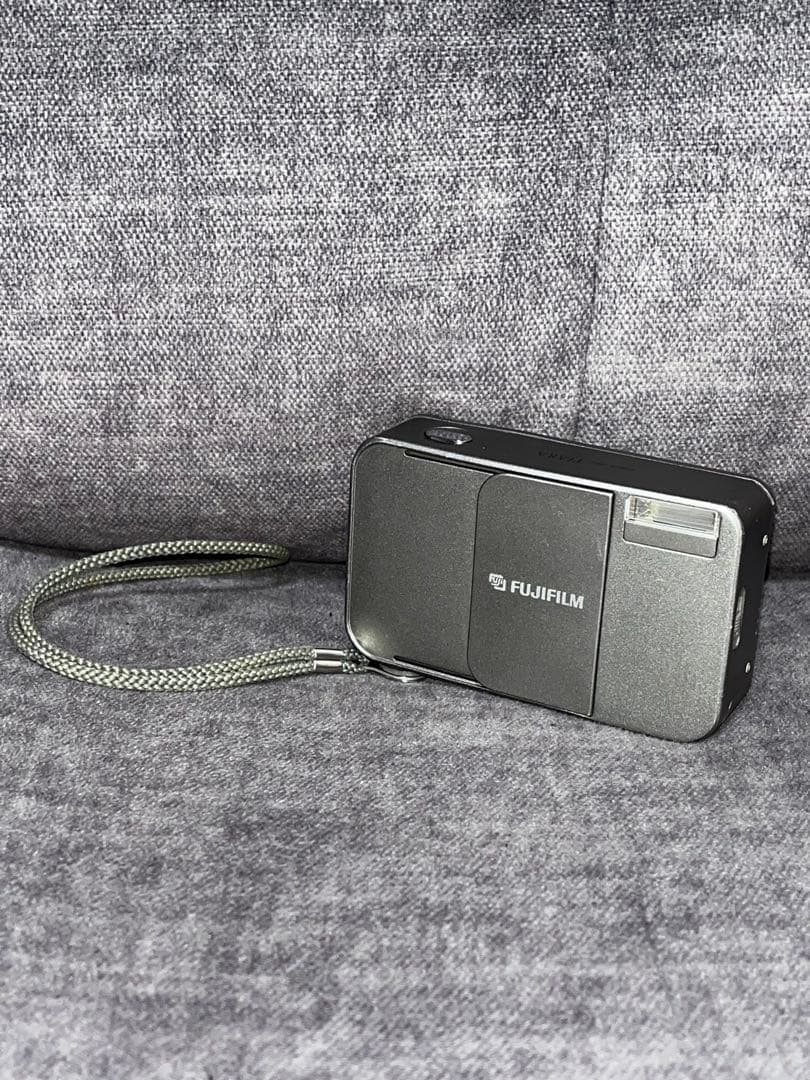 [ケース付]FUJIFILM フジフィルム mini TIARA 28mm#72