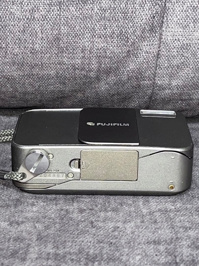 [ケース付]FUJIFILM フジフィルム mini TIARA 28mm#72