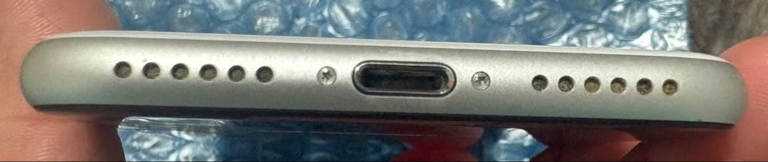 極美品！iPhone se 第二世代