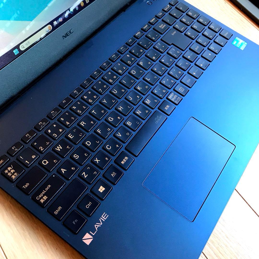 Windowsノート本体 NEC LaVie N1535/BAL(M.2 NVMe SSD512GB)