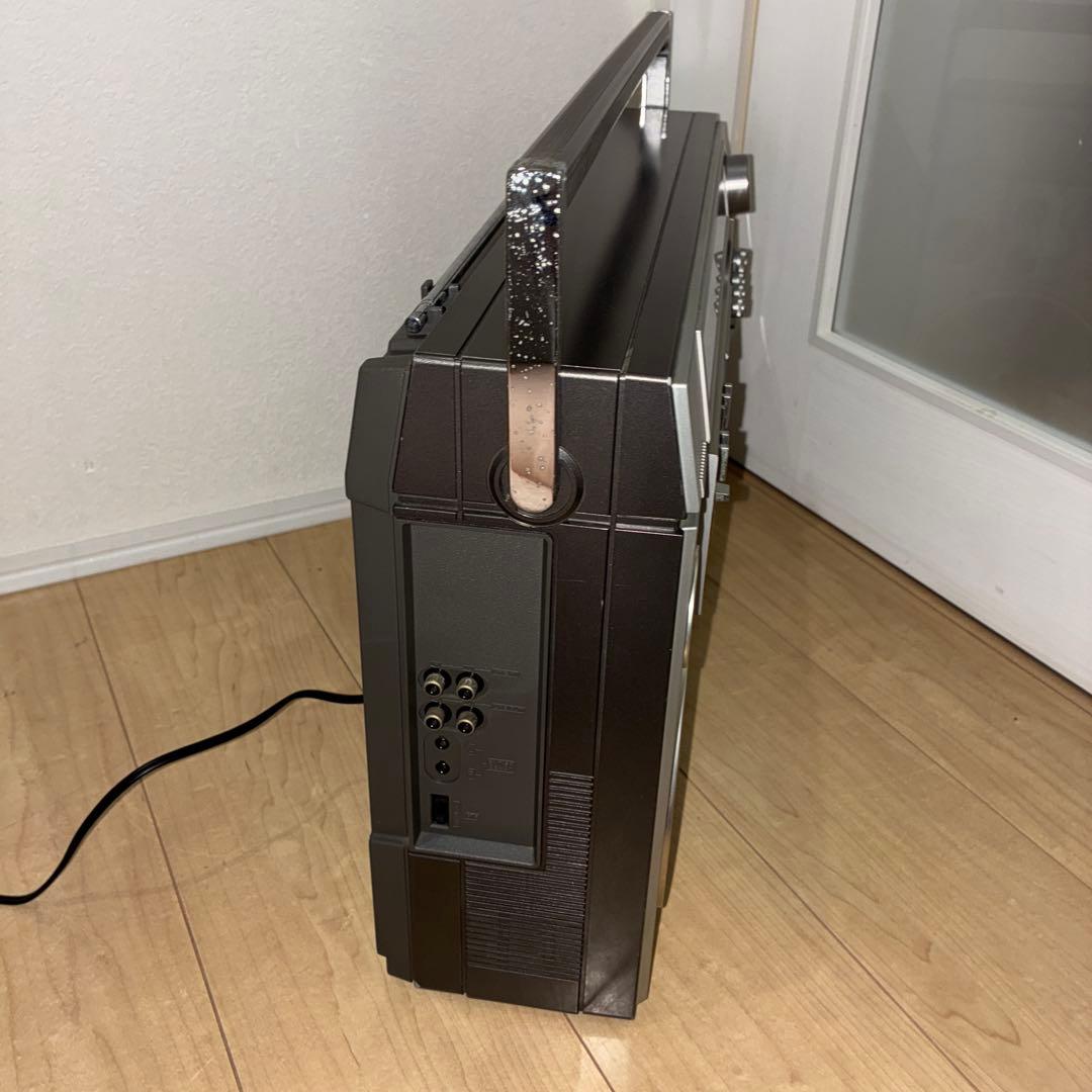 名機　日立 TRK-8600 RMラジオ・カセットレコーダー　ジャンク品