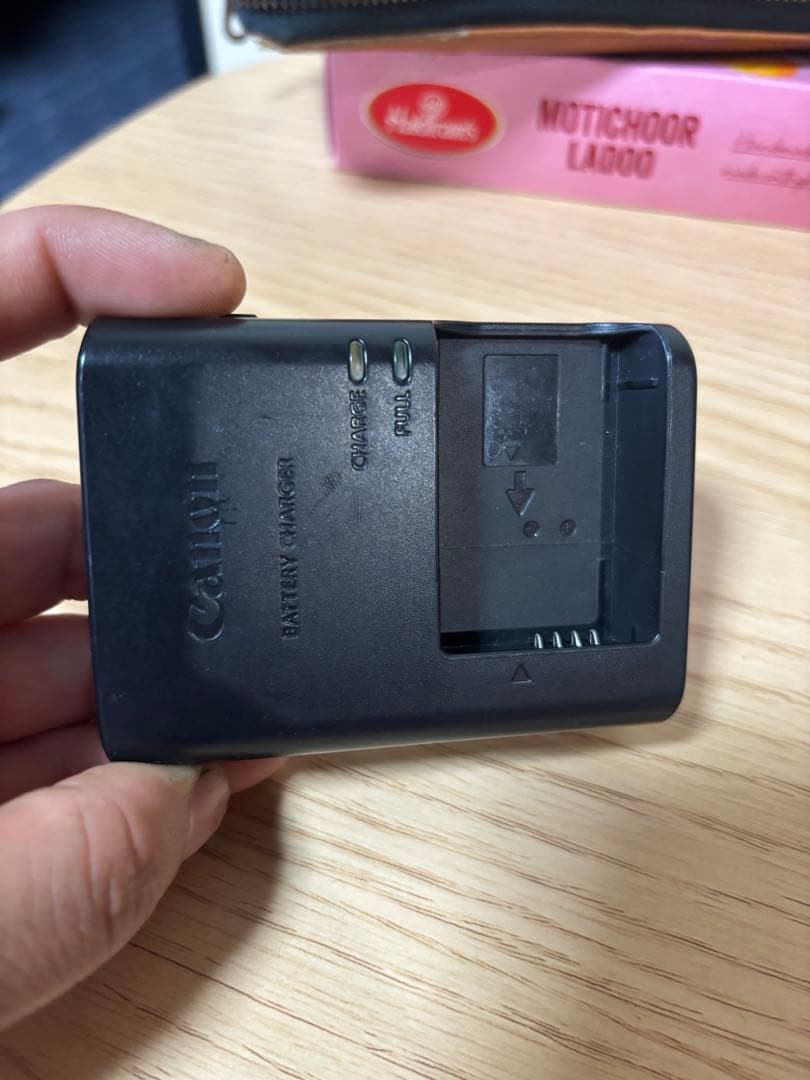 Canon EOS ミラーレスカメラ 本体